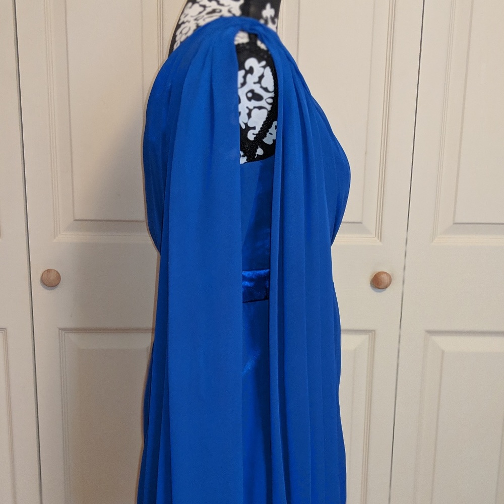 Cache Party Dress - Picture 2 of 7